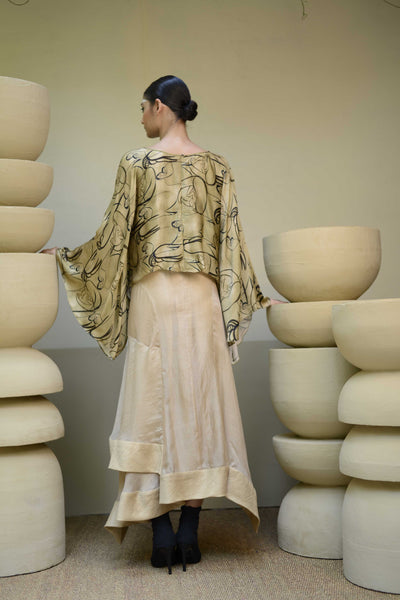 The bankura jacket with portrait skirt