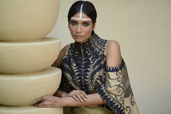 The bankura jacket with portrait skirt