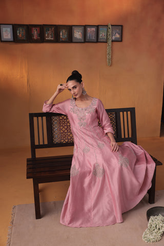Raag-e-noor kurta set